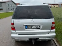 Gebraucht Mercedes ML270 163 PS (119 kW) 2002 Silber SUV