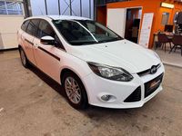 Gebraucht Ford Focus Titanium 125 PS (91 kW) 2012 Weiß Kombi