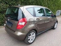 Gebraucht Mercedes A160 82 PS (60 kW) 2011 Braun Limousine