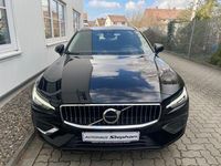 Gebraucht Volvo V60 351 PS (258 kW) 2023 Schwarz Kombi