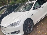 Second-hand Tesla Model S 395 kW (538 CP) 2017 Alb Hatchback