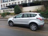 Gebraucht Ford Kuga Titanium 150 PS (110 kW) 2018 Silber SUV