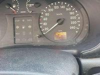 Gebraucht Renault Clio II 75 PS (55 kW) 2000 Blau Limousine