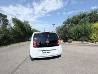 Gebraucht VW up! high up! 75 PS (55 kW) 2016 Weiß Kleinwagen