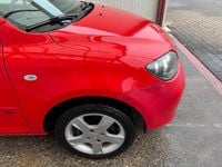 Gebraucht Mazda 2 80 PS (58 kW) 2006 Rot Kleinwagen