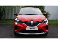 Gebraucht Renault Captur Equilibre 140 PS (102 kW) 2022 Dezir rot metallic SUV