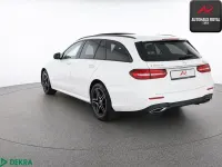 Gebraucht Mercedes E300 AMG 306 PS (225 kW) 2022 Polarweiss Kombi