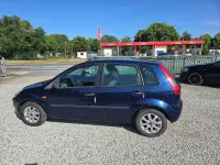 Gebraucht Ford Fiesta 69 PS (50 kW) 2005 Blau Kleinwagen
