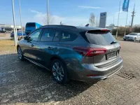 Neu Ford Focus ST-Line X 155 PS (114 kW) 2025 Grau Limousine