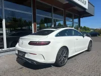 Gebraucht Mercedes E200 AMG 197 PS (144 kW) 2021 Weiß Coupé