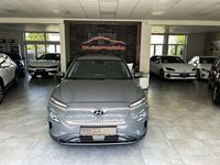 Gebraucht Hyundai Kona Basis 100 kW (136 PS) 2020 Grau SUV