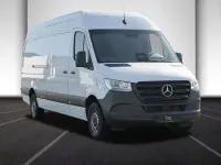 Gebraucht Mercedes Sprinter 170 PS (125 kW) 2025 Arktikweiss Van