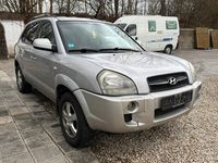 Gebraucht Hyundai Tucson GLS 141 PS (103 kW) 2006 Silber SUV