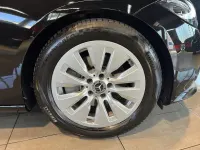 Gebraucht Mercedes C220 200 PS (147 kW) 2023 Schwarz Limousine