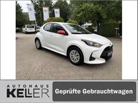 Gebraucht Toyota Yaris Cool 72 PS (52 kW) 2022 Schneeweiß Kleinwagen