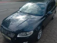 Gebraucht Volvo V70 120 PS (88 kW) 2016 Savile grey Kombi