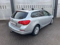 Gebraucht Opel Astra Edition 110 PS (80 kW) 2013 Silber Kombi