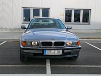 Gebraucht BMW 728 193 PS (141 kW) 1996 Grau Limousine