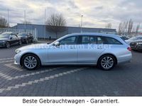 Gebraucht Mercedes E220 Avantgarde 194 PS (142 kW) 2017 Iridiumsilber Kombi