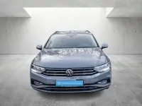 Gebraucht VW Passat Business 150 PS (110 kW) 2023 Grau Kombi