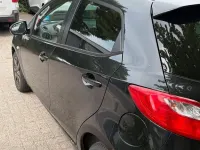 Gebraucht Mazda 2 75 PS (55 kW) 2014 Schwarz Limousine