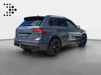 Gebraucht VW Tiguan R-line 150 PS (110 kW) 2023 Delfingrau metallic SUV