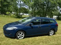 Gebraucht Ford Focus Titanium 101 PS (74 kW) 2014 Blau Kombi
