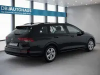 Gebraucht VW Golf VIII Life 110 PS (80 kW) 2024 Schwarz Kombi