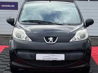 Gebraucht Peugeot 107 68 PS (50 kW) 2006 Schwarz Kleinwagen