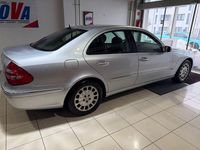 Gebraucht Mercedes E200 Elegance 163 PS (119 kW) 2005 Silber Limousine