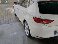 Gebraucht Seat Leon 105 PS (77 kW) 2015 Weiß Kleinwagen