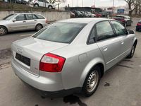 Gebraucht Audi A4 102 PS (75 kW) 2002 Silber Limousine