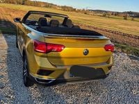 Gebraucht VW T-Roc Cabriolet Active 150 PS (110 kW) 2021 Gold Cabrio