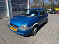 Używany Opel Corsa 60 KM (44 kW) 1997 Niebieski Hatchback