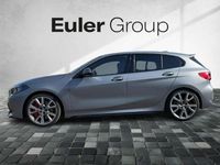 Gebraucht BMW 135 M Sport 306 PS (225 kW) 2022 Frozen pure grey metallic Kleinwagen