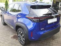 Neu Toyota Yaris Cross 131 PS (96 kW) 2025 Blau SUV