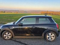 Second-hand Mini ONE 102 CP (75 kW) 2018 Negru Hatchback