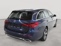 Gebraucht Mercedes C300e Avantgarde 204 PS (150 kW) 2023 Sodalithblau metallic Kombi