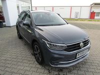 Gebraucht VW Tiguan Active 245 PS (180 kW) 2022 Grau SUV