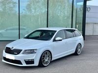 Gebraucht Skoda Octavia RS 184 PS (135 kW) 2016 Weiß Kleinwagen