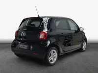 Gebraucht Smart ForFour Electric Drive 60 kW (82 PS) 2020 Schwarz Kleinwagen