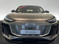 Neu Audi Q6 Sportback e-tron Performance 239 kW (326 PS) 2026 Grau SUV