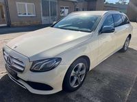 Gebraucht Mercedes E220 Avantgarde 194 PS (142 kW) 2018 Beige Kombi