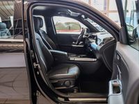 Gebraucht Mercedes GLB250 Advanced 224 PS (164 kW) 2023 Schwarz / kosmosschwarz (metallic) SUV