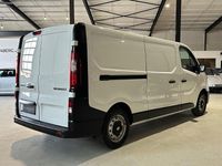 Gebraucht Renault Trafic Komfort 145 PS (106 kW) 2018 Weiß Van / Kleinbus