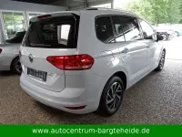 Gebraucht VW Touran Join 150 PS (110 kW) 2018 Weiß Van / Kleinbus