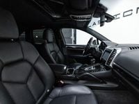 Gebraucht Porsche Cayenne 400 PS (294 kW) 2010 Weiß SUV