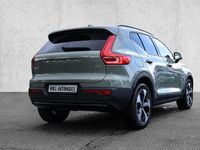 Gebraucht Volvo XC40 Plus 163 PS (119 kW) 2023 Gruen SUV
