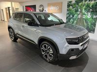 Neu Jeep Avenger Summit 110 PS (80 kW) 2025 Grau SUV