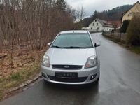 gebraucht Ford Fiesta 1,4 16V Silver Magic